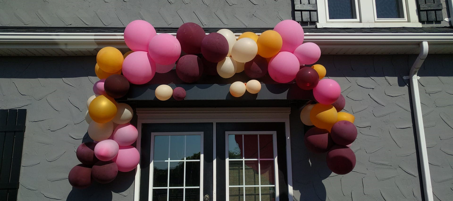 Newmarket balloon delivery company Newmarket balloon decor